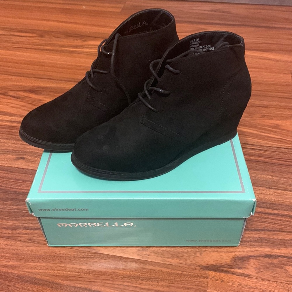 Marbella wedge heeled booties black womens size 6 1/2